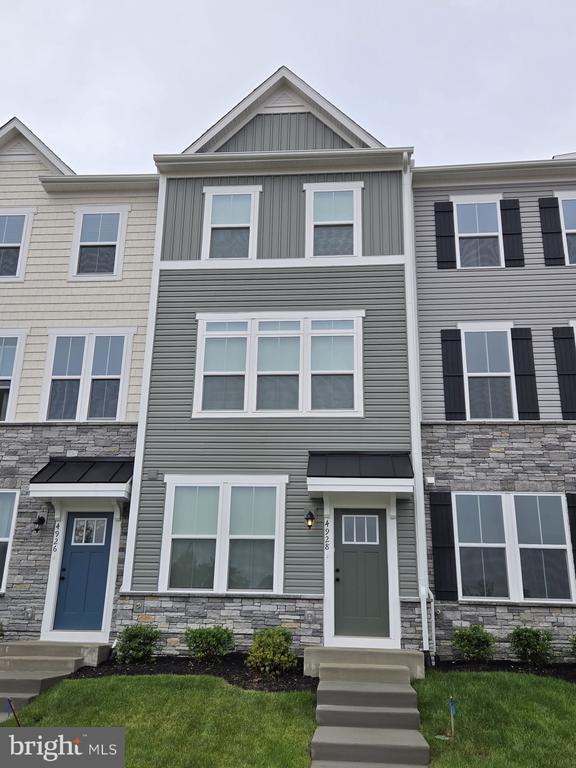 Foto del edificio - 4928 Dunhaven Dr
