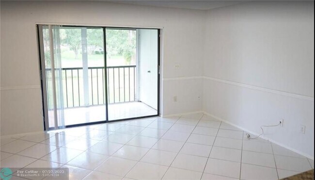 Foto del edificio - 23288 SW 57th Ave