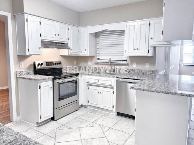 Foto del edificio - 10932 Putney Ct