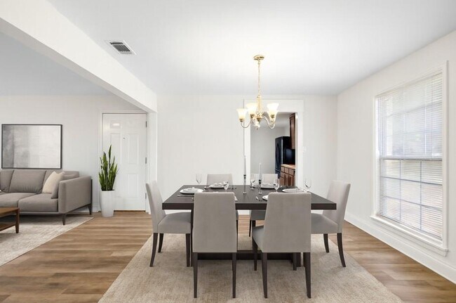 Foto del edificio - 2904 Northeast Dr