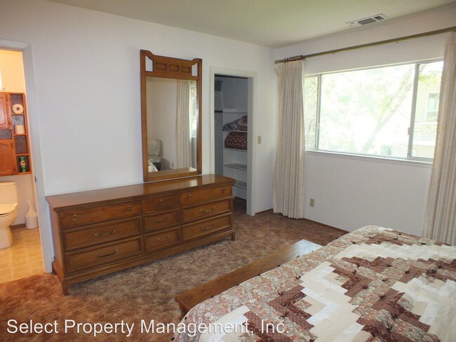 Foto del edificio - 1 br, 2 bath House - 4562 French Creek Road