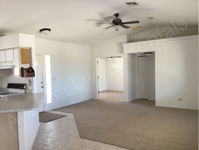 Building Photo - CUL-DE-SAC HOME