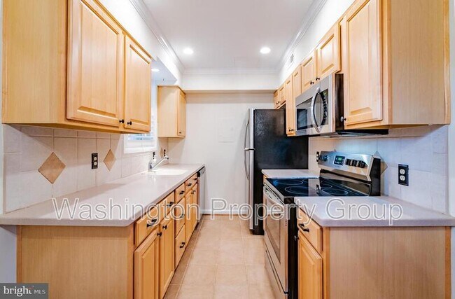 Photo - 2723 S Walter Reed Dr Apartment