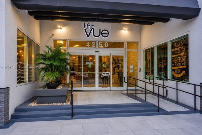 Building Photo - 1250 S Miami Ave