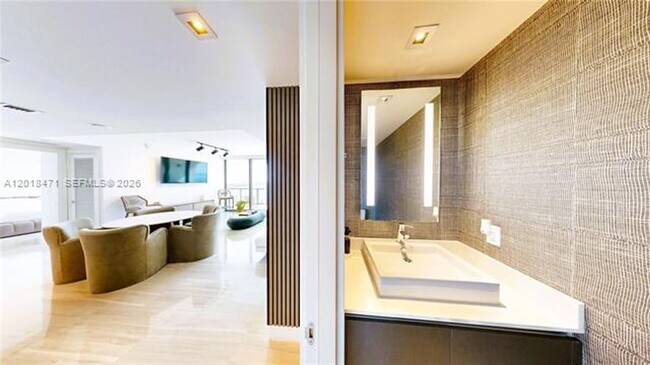 Foto del edificio - 1451 Brickell Ave