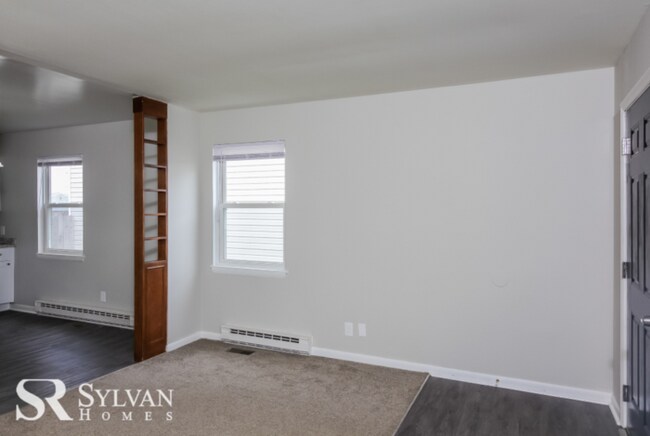 Foto del edificio - Come view this cute 3BR 1BA home