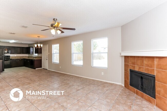 Building Photo - 3011 Clemente Dr