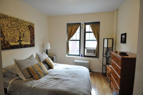 Foto del edificio - 195 W 10th St