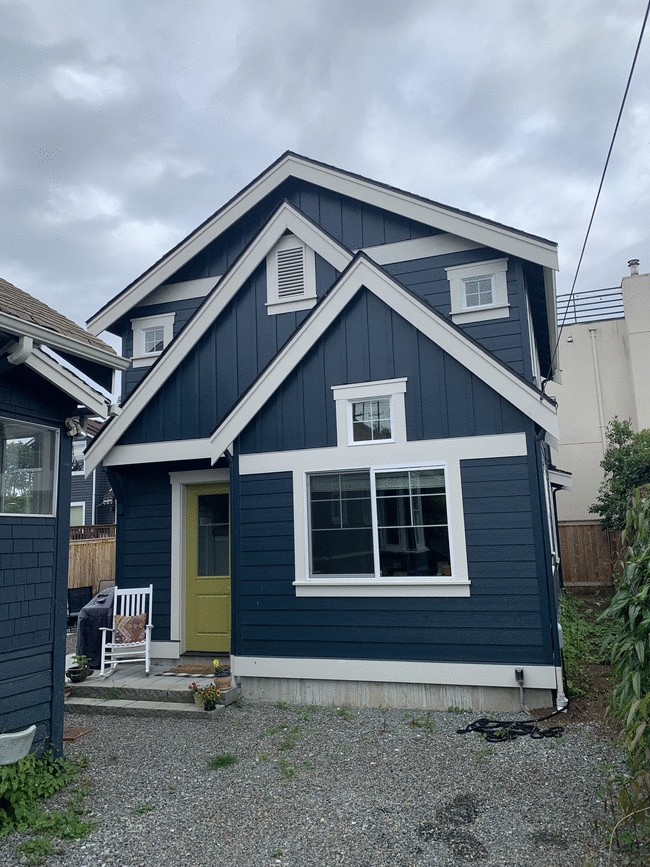 Exterior - 621 NE 76th St