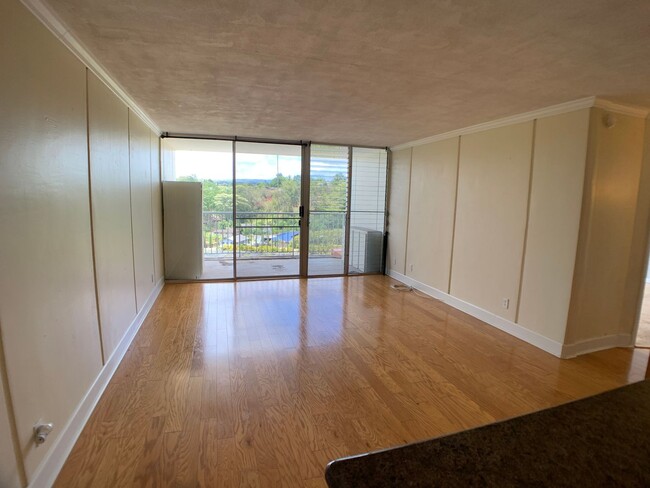 Foto del edificio - $2,200 Mililani (Cathedral Point) 2BR/1BA/...