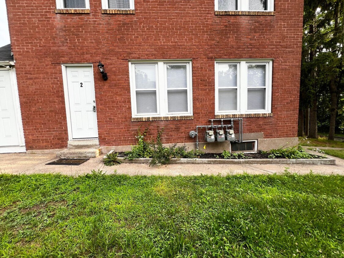 Primary Photo - 43 Front St