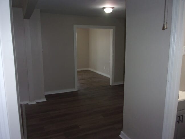 Building Photo - 1290 N McNeil St