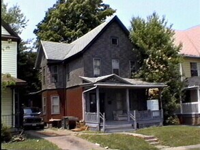 Building Photo - 45 Chamberlain St