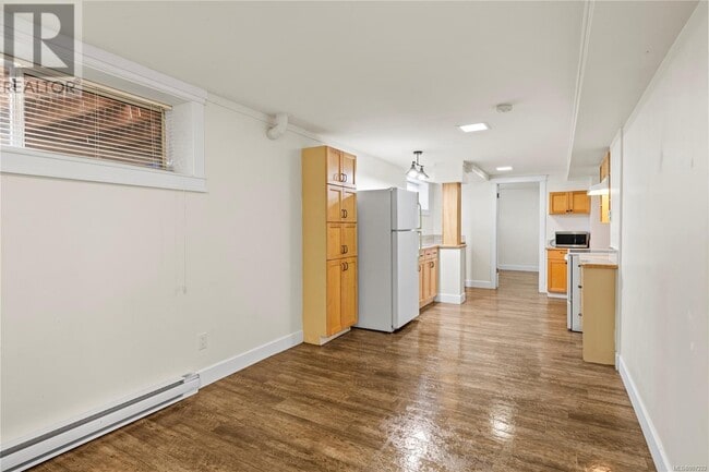 Building Photo - 425 Wharton St
