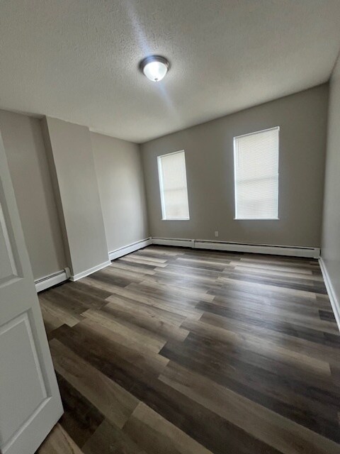 Foto del edificio - 38-40-40 Sanford St
