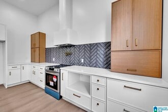 Building Photo - 5009 2nd Ave N