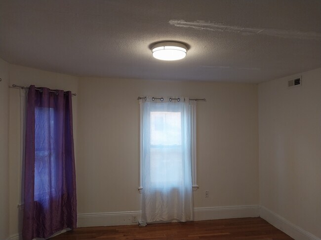 Foto del edificio - 51 Claremont St