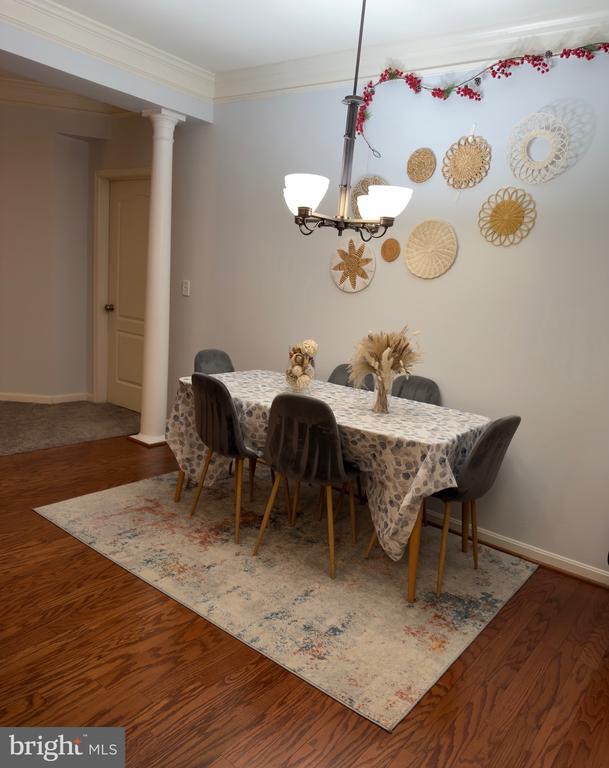 Building Photo - 24701 Byrne Meadow Square