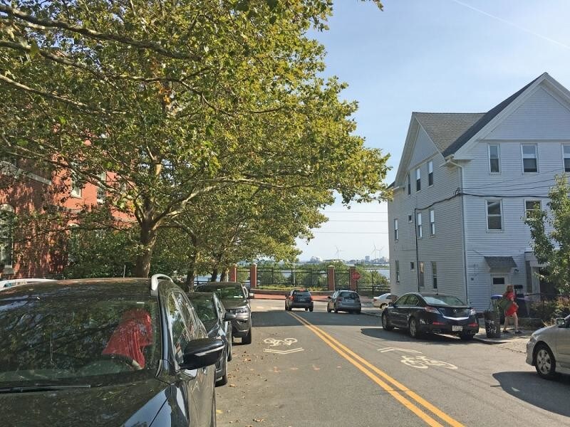 34 Hope St Unit 3, Providence, RI 02903 Condo for Rent in Providence, RI