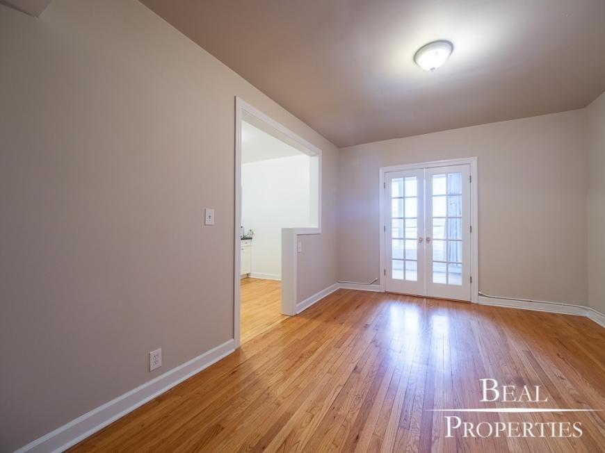 Foto principal - 3 bedroom in GLENCOE IL 60022