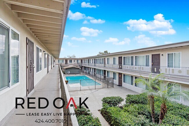 Foto del edificio - 9210 Somerset Blvd