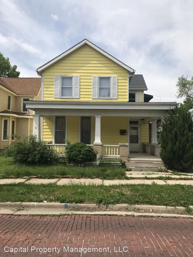 810 Wilt St Unit Apt.1, Fort Wayne, IN 46802 Room for Rent in Fort