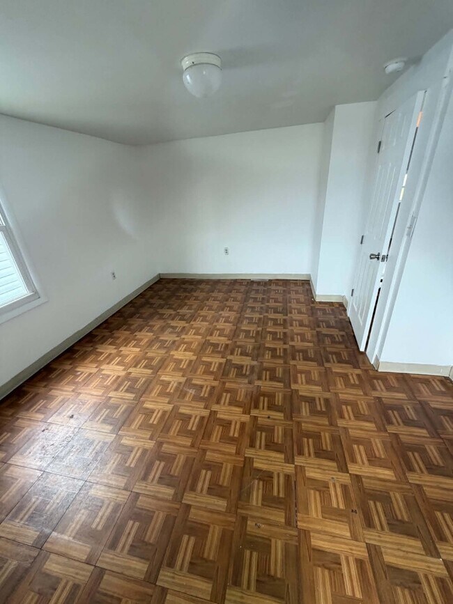 Foto del edificio - 141 Maple St