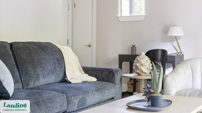 Foto del edificio - 2000 E Lake Pkwy