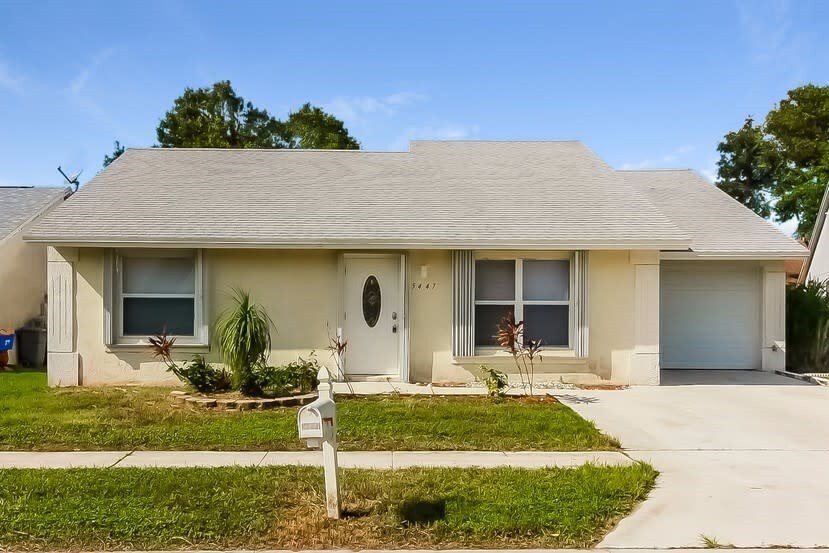 Foto principal - 5447 Twin Oakes Rd