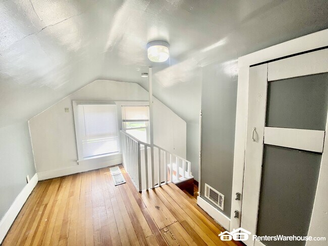 Foto del edificio - 1042 56th St