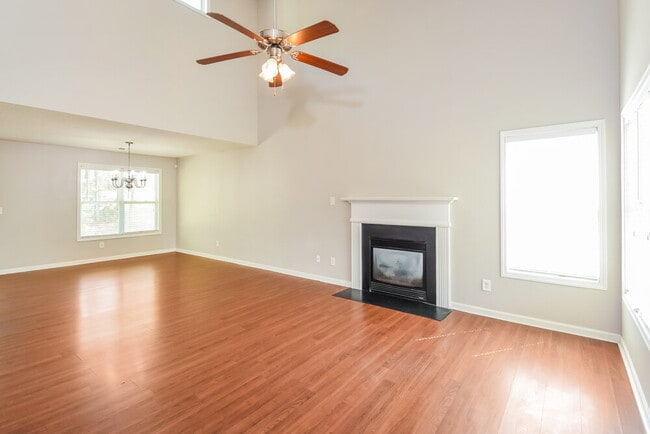 Building Photo - 108 Mount Comet Ct