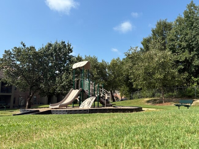 Patio de juegos - Brittwood