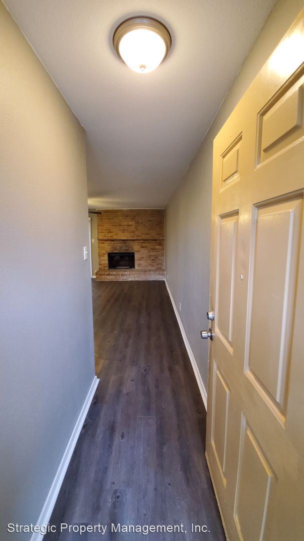 Building Photo - 3 br, 2 bath House - 4704 Oakfield Way