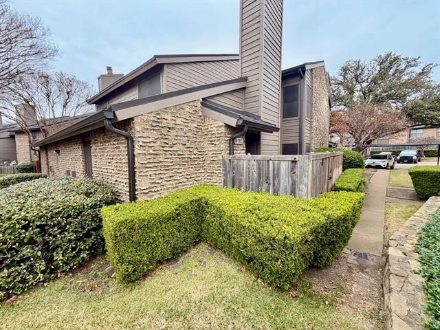 Building Photo - 333 Melrose Dr