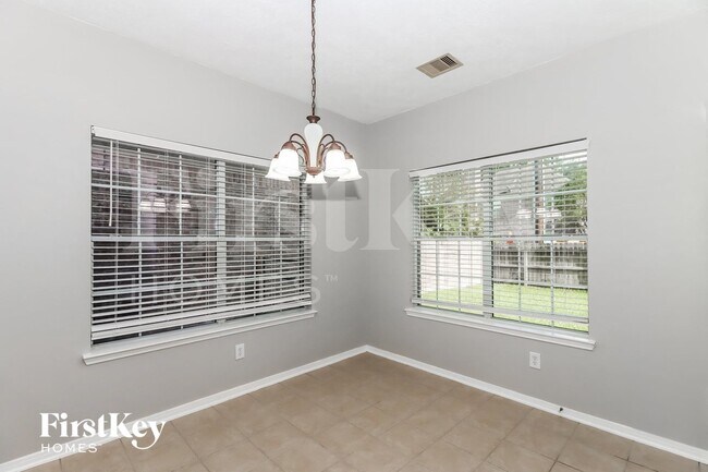 Building Photo - 2540 Pelican Dr