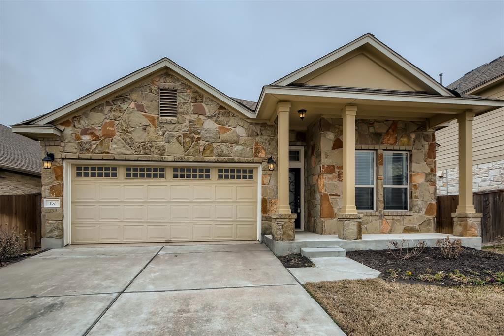 Foto principal - 137 Briar Park Dr