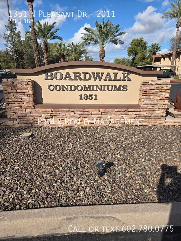 Photo - 1351 N Pleasant Dr-2011