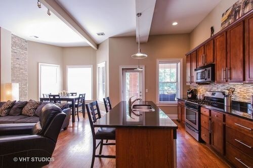 Foto del edificio - 5444 N Winthrop Ave