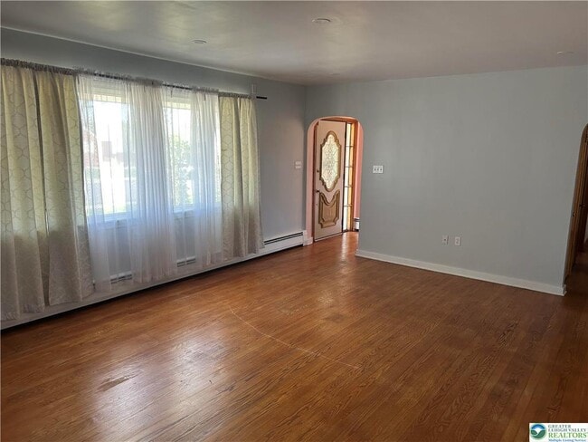 Foto del edificio - 3318 N 3rd St