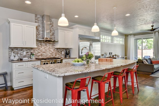 Foto del edificio - 1226 N 22nd St