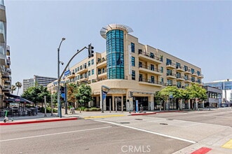 Building Photo - 133 The Promenade N