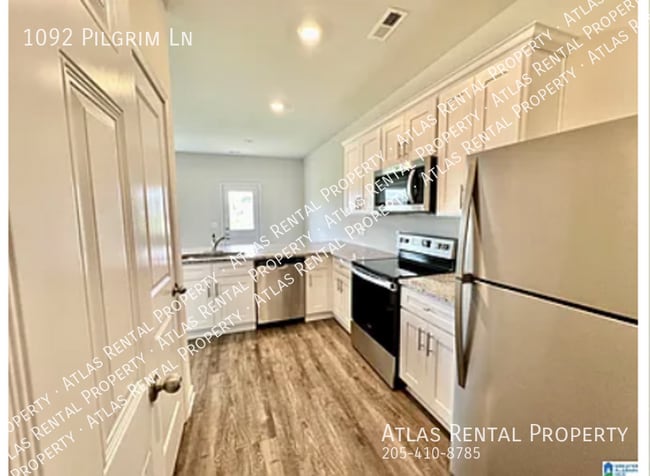 Foto del edificio - 1092 Pilgrim Ln