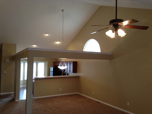 Foto del edificio - 12 Ascot Glen Dr