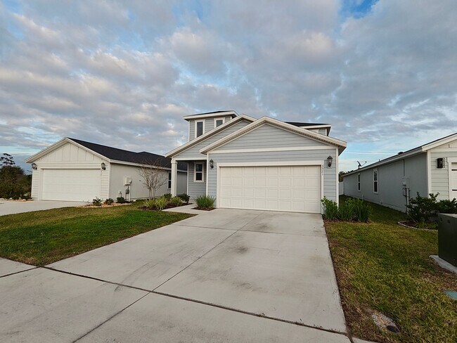 Building Photo - Beautiful 4-Bedroom Home for Rent in Green Cove Springs