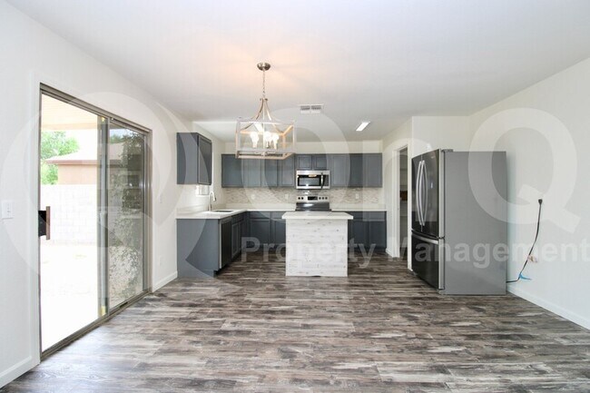 Foto del edificio - 31057 N Dry Creek Way
