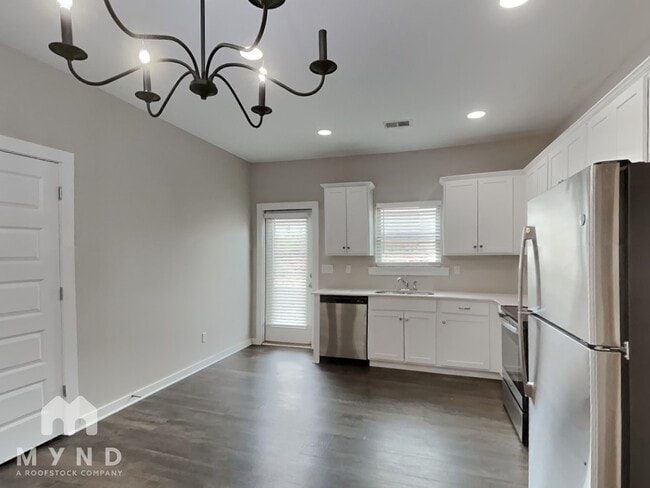 Building Photo - 15674 Capstone Blvd