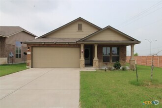 Building Photo - 265 Bethann Dr