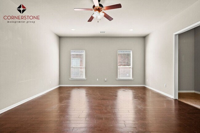 Foto del edificio - CALL US TO TOUR THIS LOVELY 3 BED, 2 BATH!