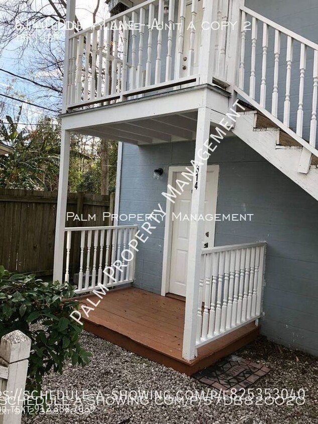 Primary Photo - Charming Downtown 1 Bedroom, 1 Bath Apartm...