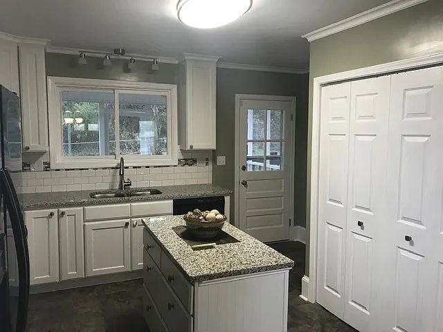 Building Photo - "Charming 3-Bedroom Home in Anderson, SC - Cozy 1250 Sq Ft Retreat on Bellview Road!"